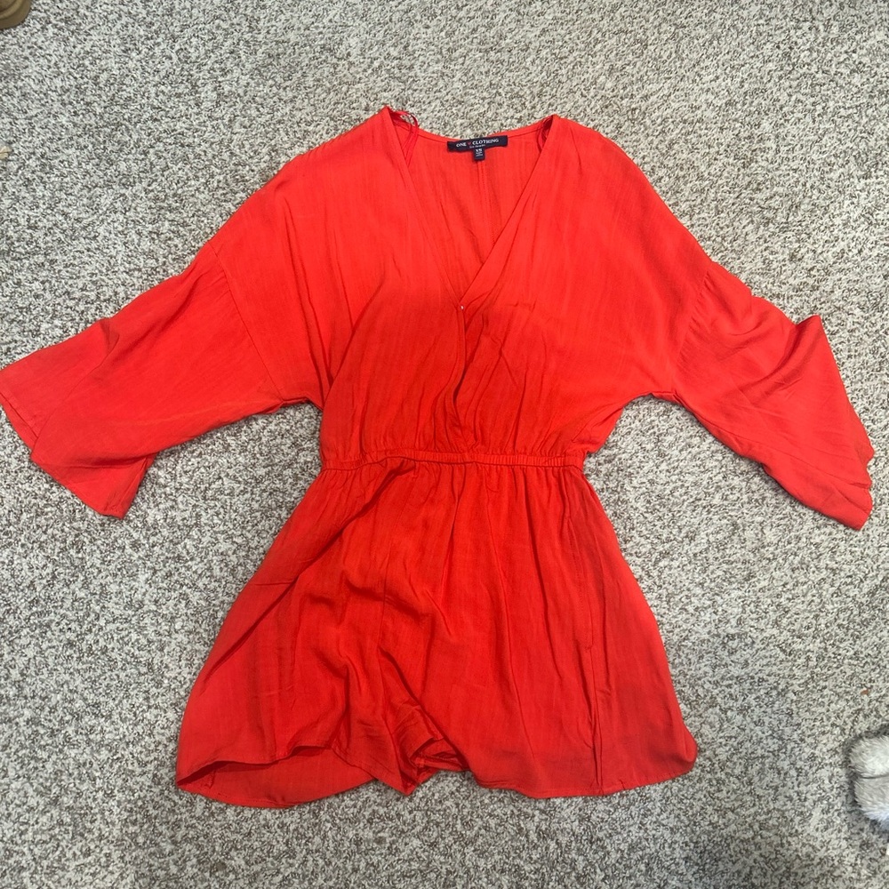 Xs romper/jumpsuit.